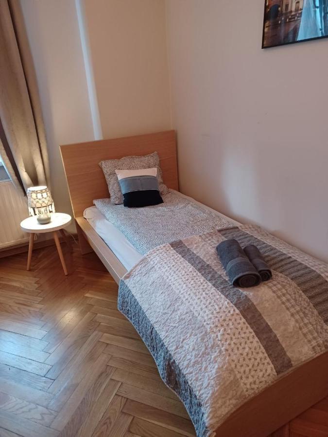 Real Vip Hostel Krakkó Kültér fotó